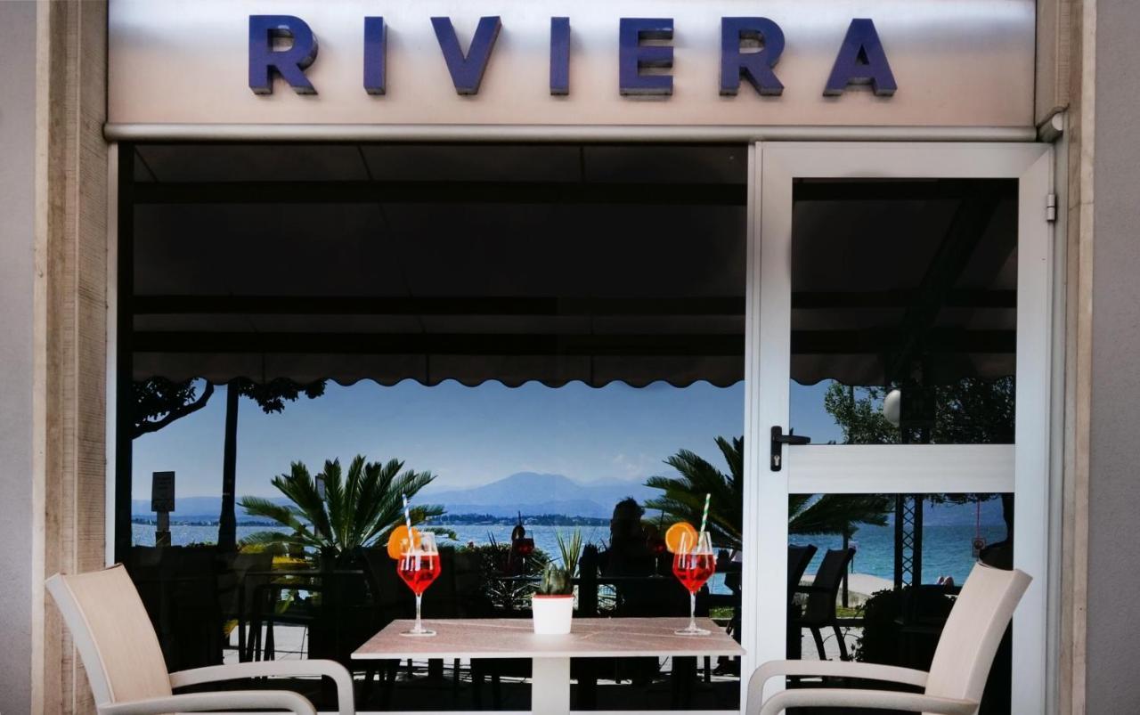 Hotel Riviera Дезенцано-дель-Гарда Экстерьер фото